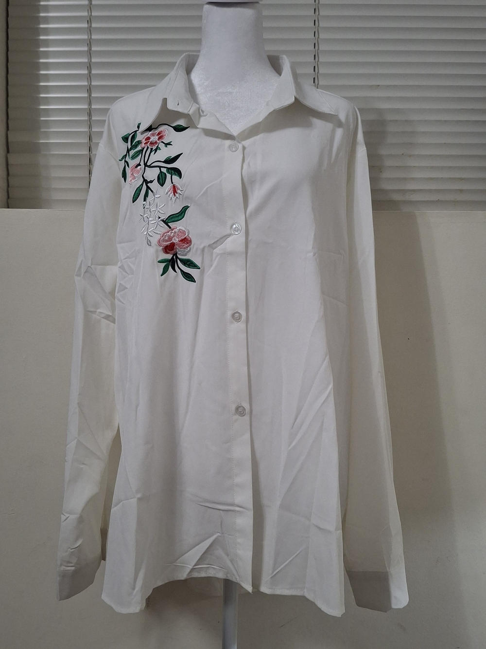 Plus Size 5XL White Button-Down Shirt Embroidered Floral Blouse Long Sleeve Top